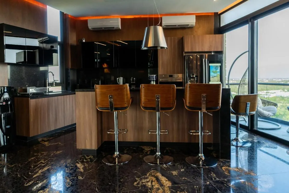 Suite Presidencial Sky Roof Lagoon View Merida Nte 0*,  Mexico